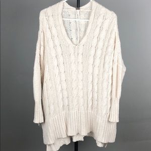 Free People flowy oversized sweater xs